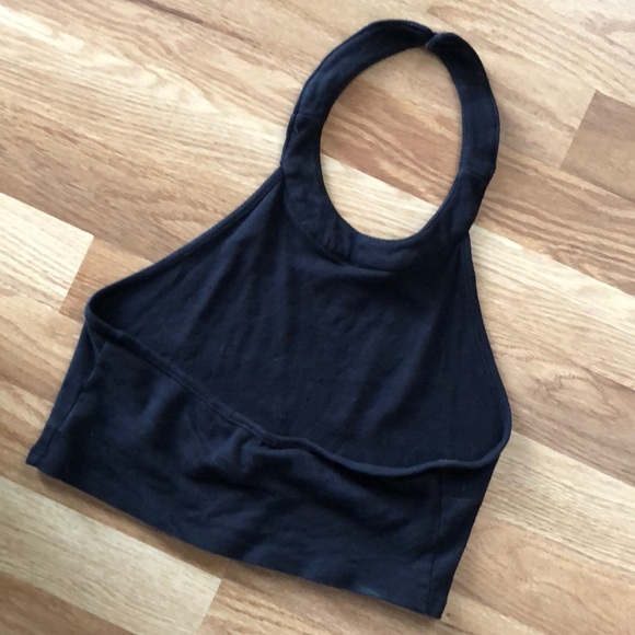 Elephant Crop Top - Picture 4 of 5